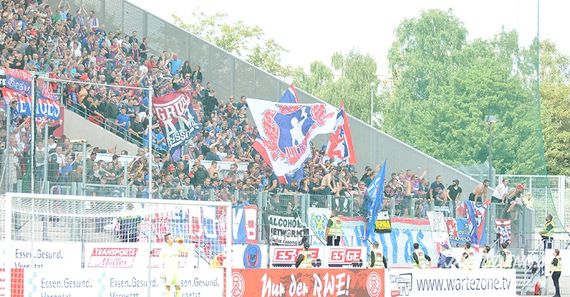 Rot-Weiss Essen vs Wuppertaler SV (1-3) (2)
