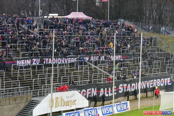 Wuppertaler SV vs Rot-Weiss Essen (3-0) (11)
