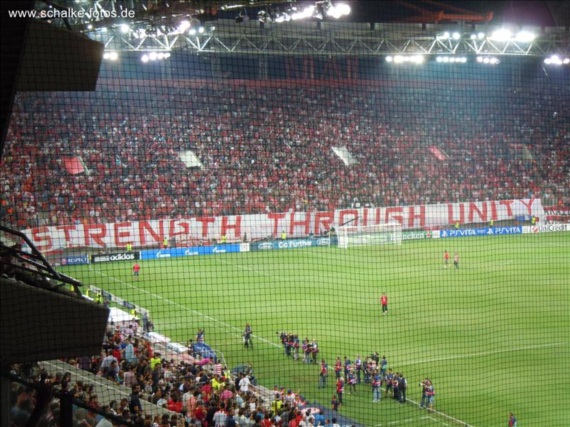 Olympiakos Piräus vs FC Schalke 04 (1-2) (4)