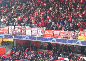 FC Bayern München vs Olympiakos Piräus (2-0)