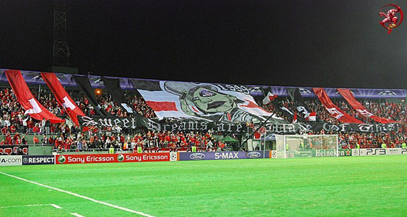 Hapoel Tel Aviv vs Benfica Lissabon (3-0) (2)