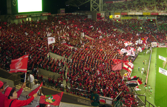 Urawa Red Diamonds vs San Frecce Hiroshima (2-1) (2)