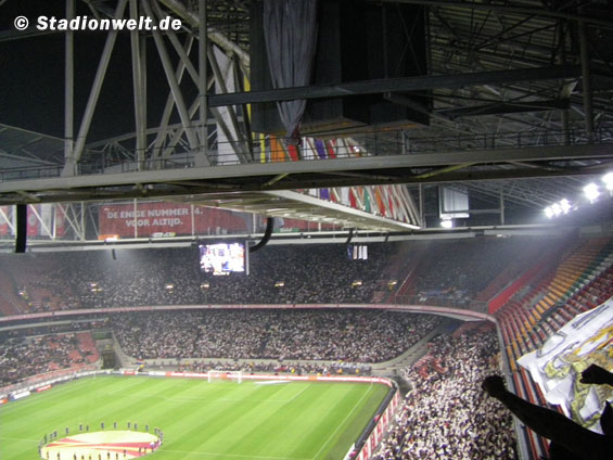Ajax Amsterdam vs Dinamo Zagreb (2-1) (2)