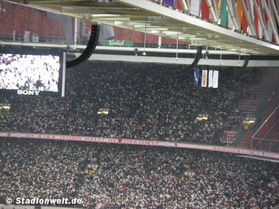 Ajax Amsterdam vs Dinamo Zagreb (2-1) (4)