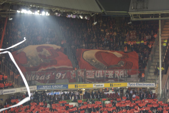 PSV Eindhoven vs FC Twente Enschede (1-1) (1)