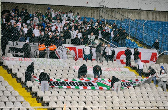 Apollon Limassol vs Legia Warschau (0-2) (6)