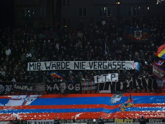 Grasshopper Club Zürich vs FC Basel (2-1) (2)