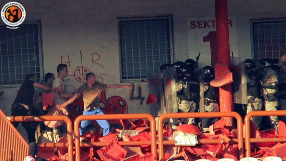 Roter Stern Belgrad vs Partizan Belgrad (0-0) (18)