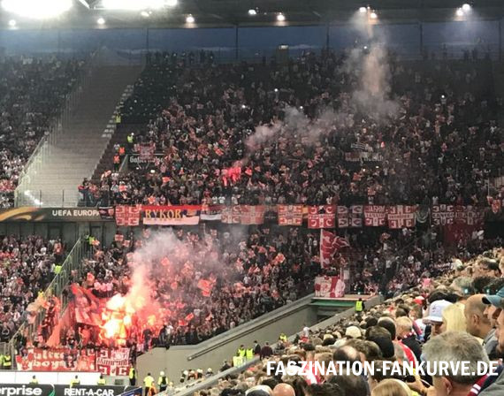 1. FC Köln vs Roter Stern Belgrad (0-1) (21)