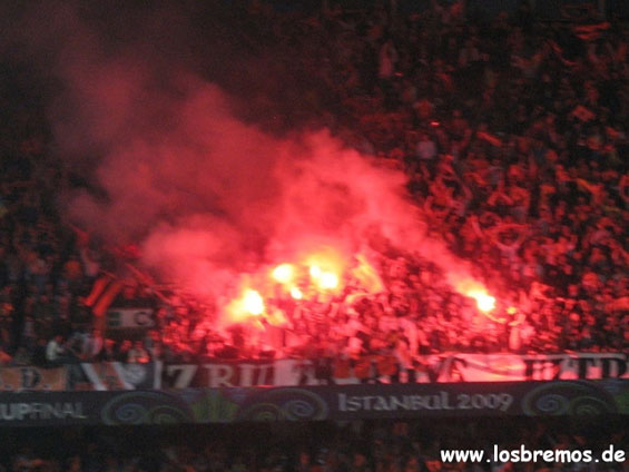 Werder Bremen vs Schachtjor Donezk (1-2) (9)