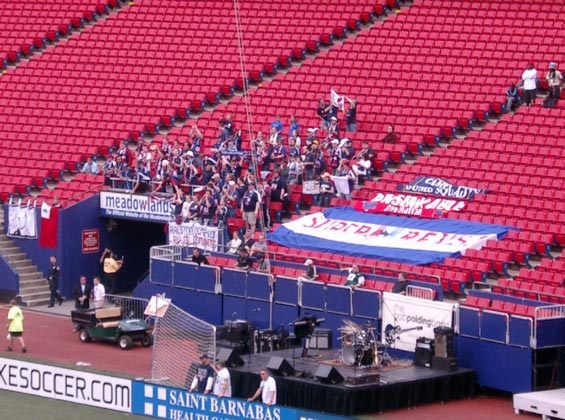 New York Red Bulls vs New England Revolution (2-2) (2)