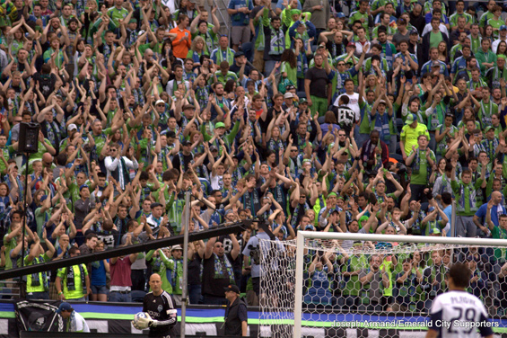 Seattle Sounders FC vs New England Revolution (3-0) (8)